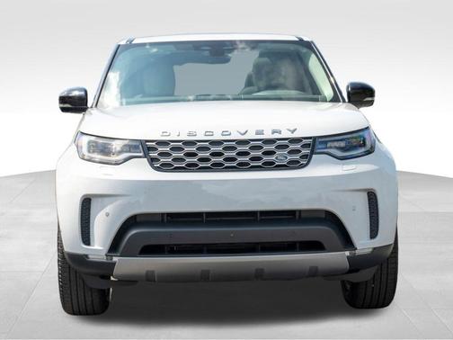 2025 Land Rover Discovery P300 S