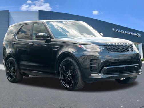 Santorini Black 2023 Land Rover Discovery P360 S R-Dynamic