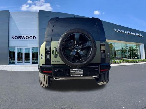 2026 Land Rover Defender P400 X-Dynamic SE