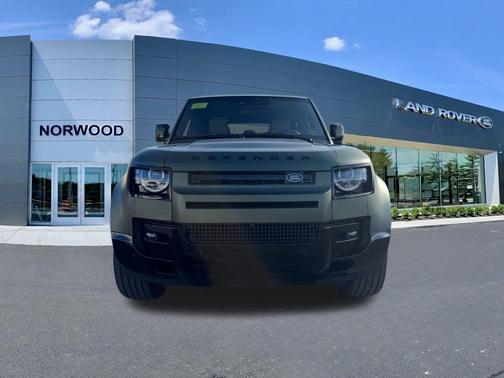 2026 Land Rover Defender P400 X-Dynamic SE