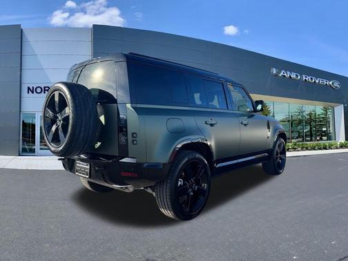 2026 Land Rover Defender P400 X-Dynamic SE