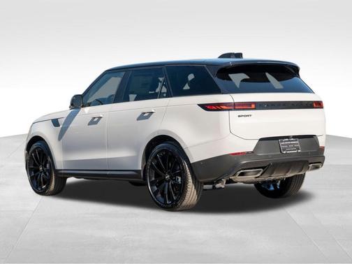 2025 Land Rover Range Rover Sport P360 SE