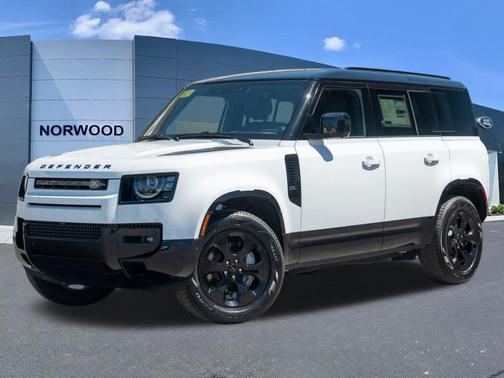 Fuji White 2026 Land Rover Defender P400 X-Dynamic SE