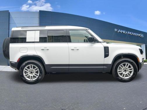 Fuji White 2026 Land Rover Defender P300 S