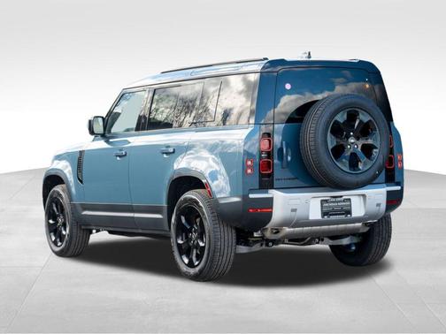 2025 Land Rover Defender P300