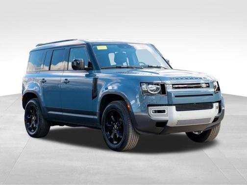 2025 Land Rover Defender P300