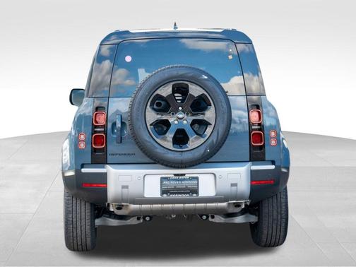 2025 Land Rover Defender P300