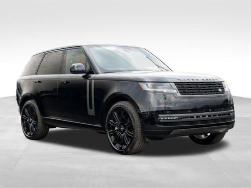 2025 Land Rover Range Rover P530 SE