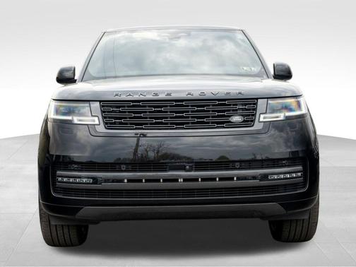 2025 Land Rover Range Rover P530 SE
