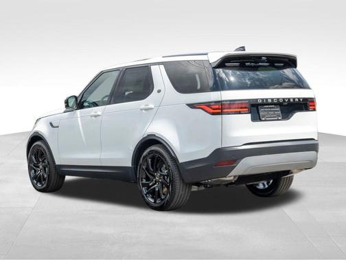 2025 Land Rover Discovery P300 S
