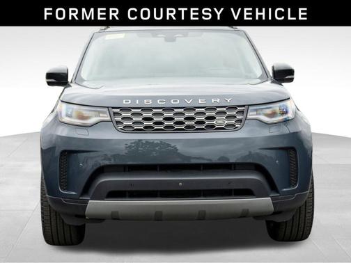 2024 Land Rover Discovery P300 S