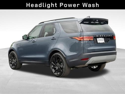 2024 Land Rover Discovery P300 S