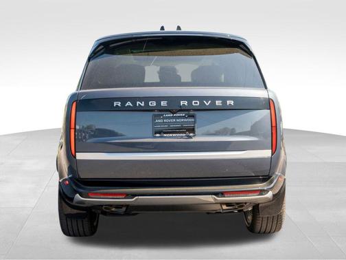 2025 Land Rover Range Rover AUTOBIOGRAPHY
