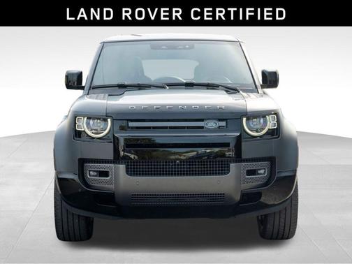 2025 Land Rover Defender P500 V8