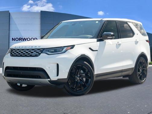 Fuji White 2025 Land Rover Discovery P300 S