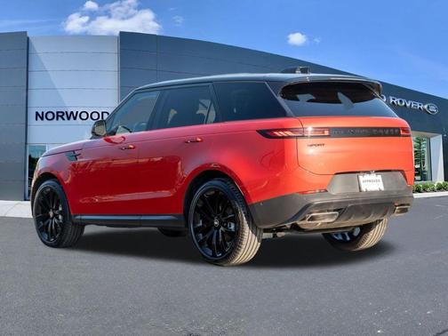 Firenze Red 2024 Land Rover Range Rover Sport SE