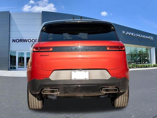 Firenze Red 2024 Land Rover Range Rover Sport SE