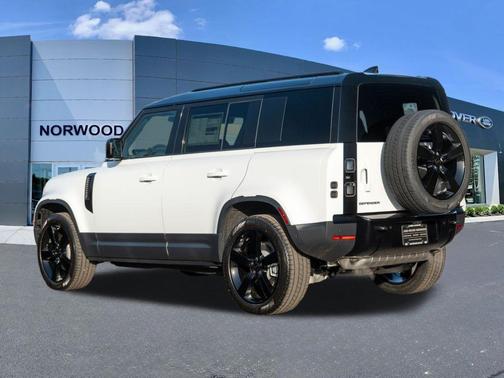 2026 Land Rover Defender 110 S