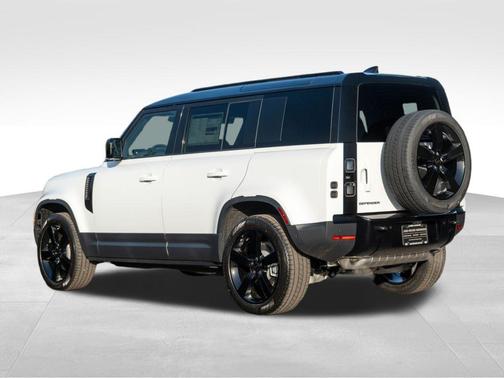 2026 Land Rover Defender 110 S