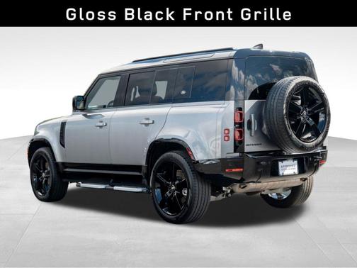 2024 Land Rover Defender P400 X-Dynamic SE