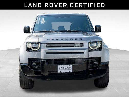 2024 Land Rover Defender P400 X-Dynamic SE