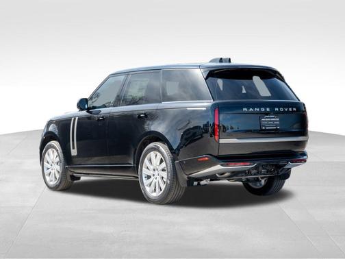 2025 Land Rover Range Rover P400 SE