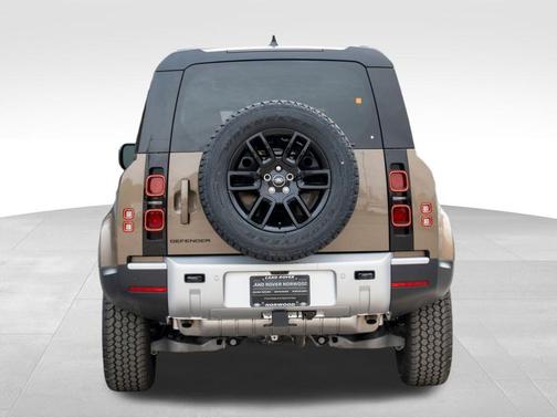 2025 Land Rover Defender P300