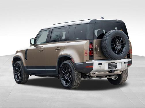 2025 Land Rover Defender P300