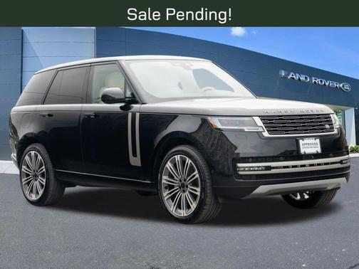 Santorini Black 2026 Land Rover Range Rover P400 SE
