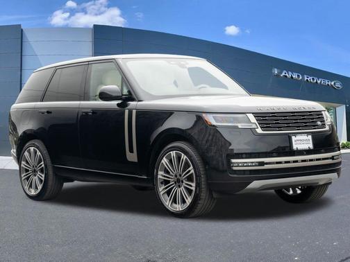Santorini Black 2026 Land Rover Range Rover P400 SE