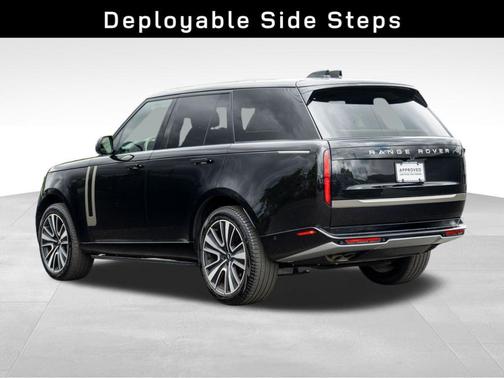 2024 Land Rover Range Rover P530 SE