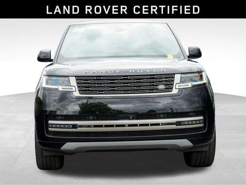 2024 Land Rover Range Rover P530 SE