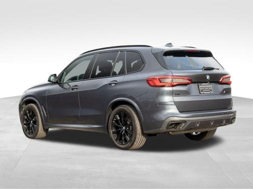 2020 BMW X5 M50i
