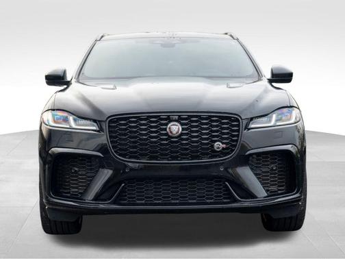 2022 Jaguar F-PACE SVR