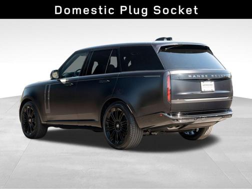 2023 Land Rover Range Rover P530 SE