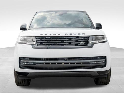 2025 Land Rover Range Rover P530 SE