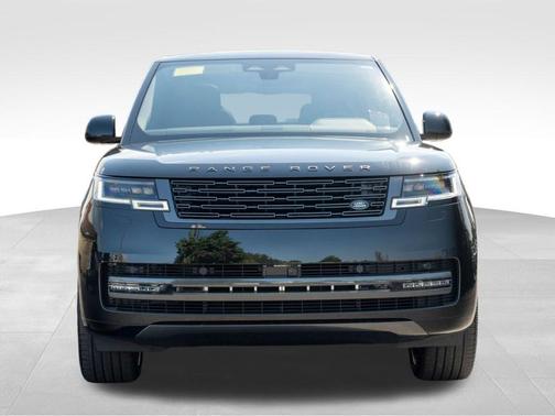 2025 Land Rover Range Rover P530 SE 7 Seat