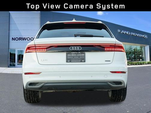 2022 Audi Q8 55 Premium