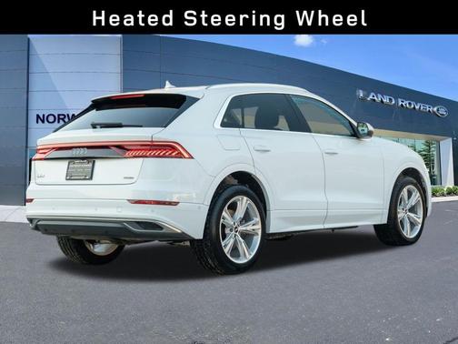 2022 Audi Q8 55 Premium