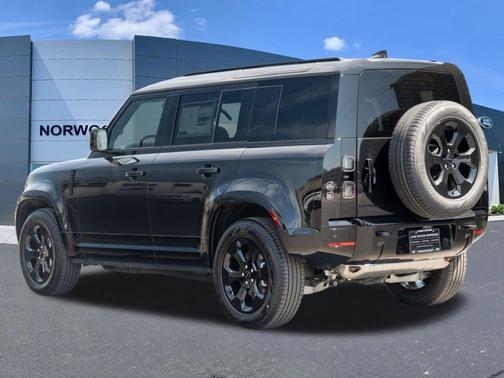 Santorini Black 2026 Land Rover Defender P400 X-Dynamic SE
