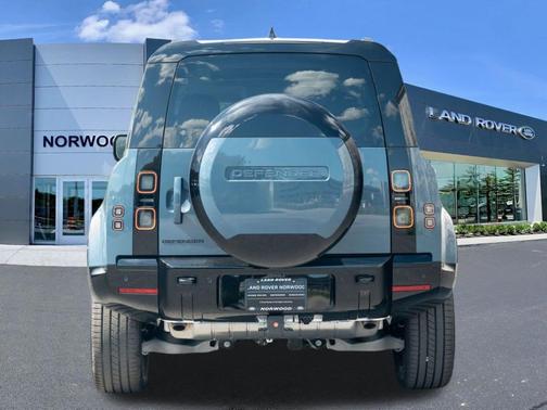 Tasman Blue 2026 Land Rover Defender P400 X-Dynamic SE