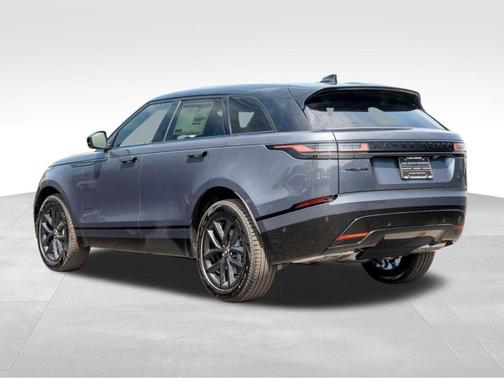 2026 Land Rover Range Rover Velar P250 Dynamic SE