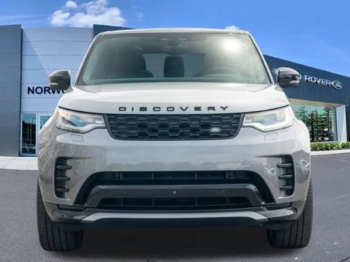 Eiger Grey 2024 Land Rover Discovery P360 Dynamic SE