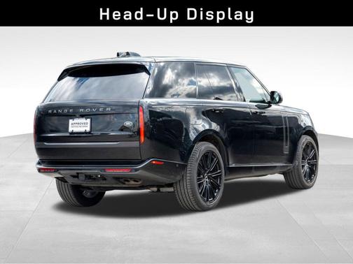 2023 Land Rover Range Rover P530 SE