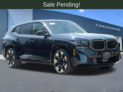 Carbon Black Metallic 2023 BMW XM Base