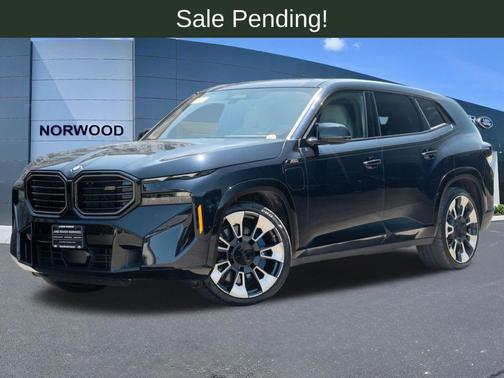 Carbon Black Metallic 2023 BMW XM Base
