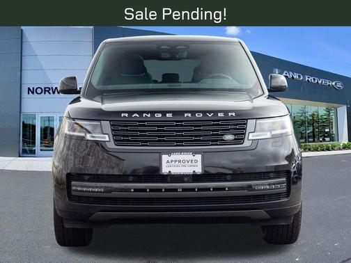 Santorini Black 2025 Land Rover Range Rover P400 SE 7 Seat