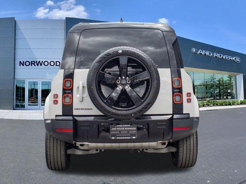 Borasco Grey 2026 Land Rover Defender P300 S