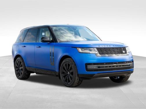 2025 Land Rover Range Rover P550e Autobiography