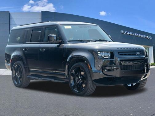 Santorini Black 2026 Land Rover Defender P400 X-Dynamic SE